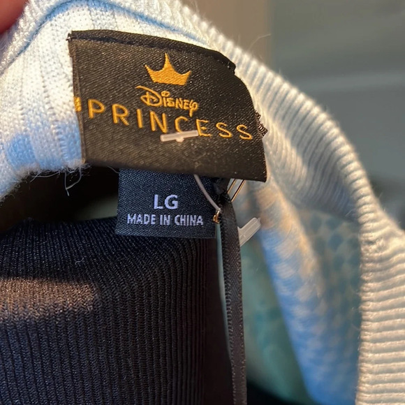 Disney Cinderella Ibbidi Bobbidi Boo Sweater‎ NWT - Picture 5 of 9